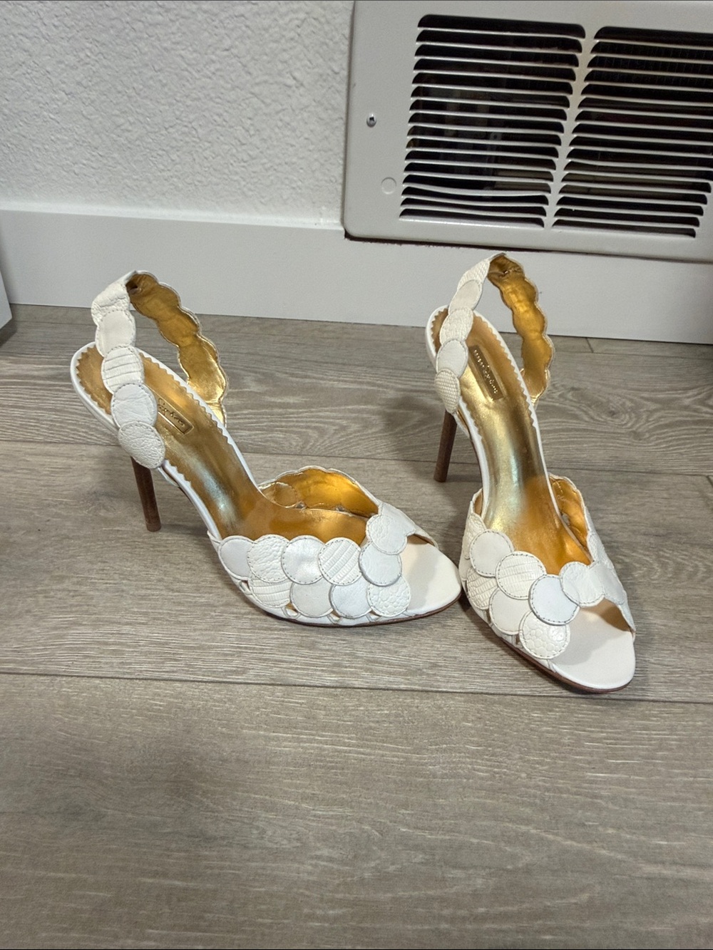 Report Signature White Scallop Detail Slingback Heels